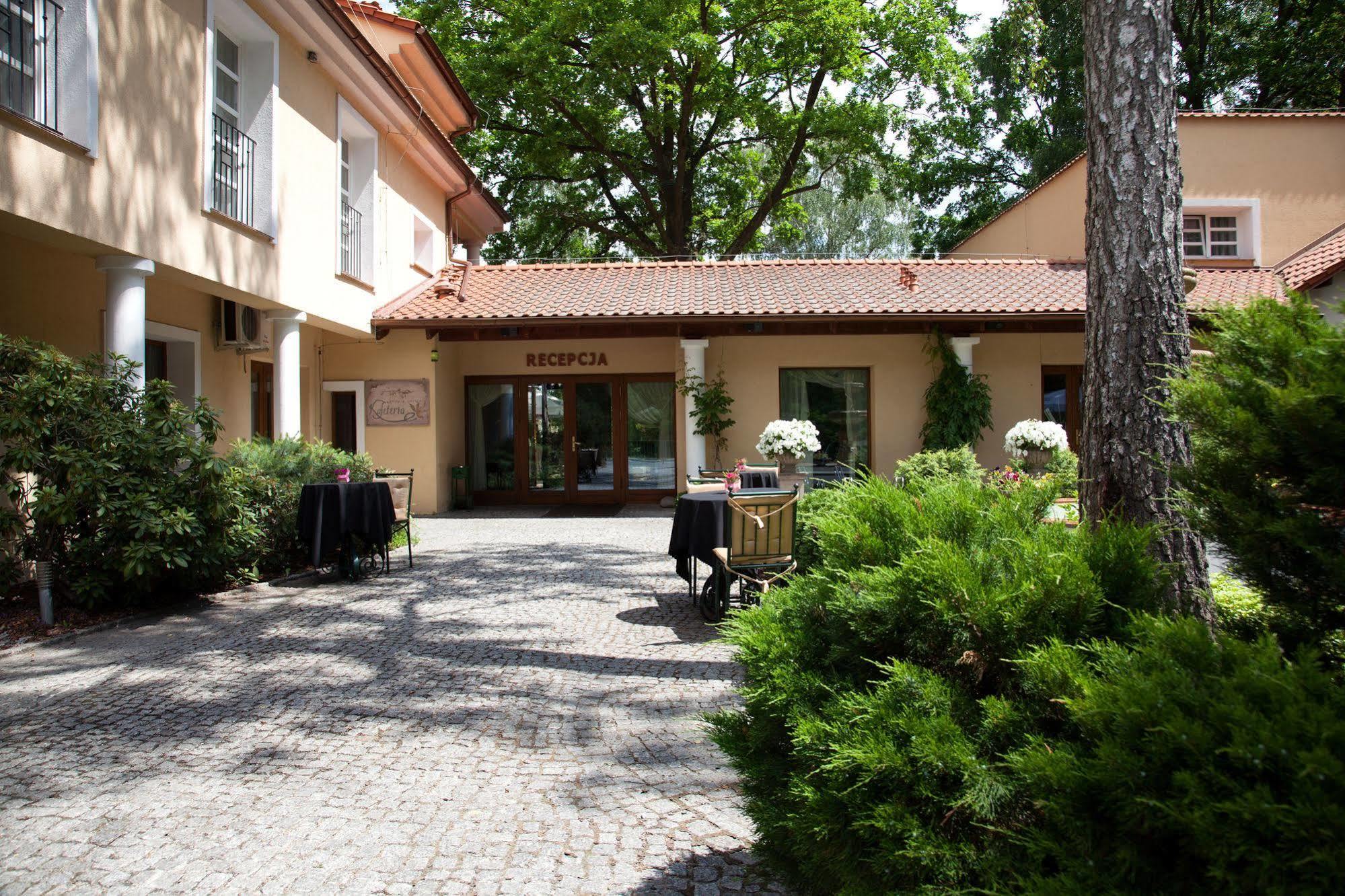 Villa Toscana Warszawa Exterior photo